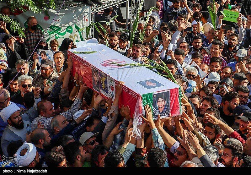 بنیاد شهید به عکس جوان شهید شده سبزواری ریش اضافه کرد! + عکس