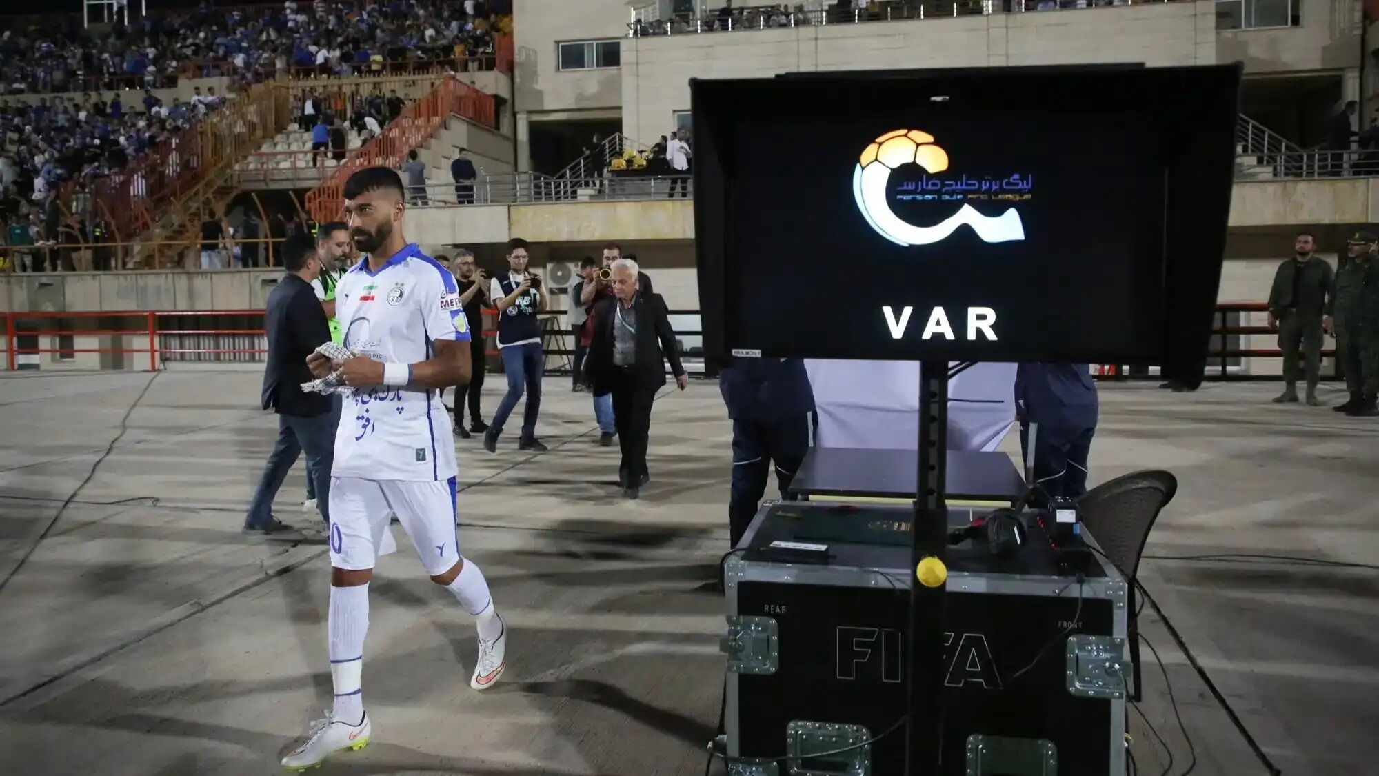 سلیمانی: این اتاق VAR نیست، اتاق فریب داور است!