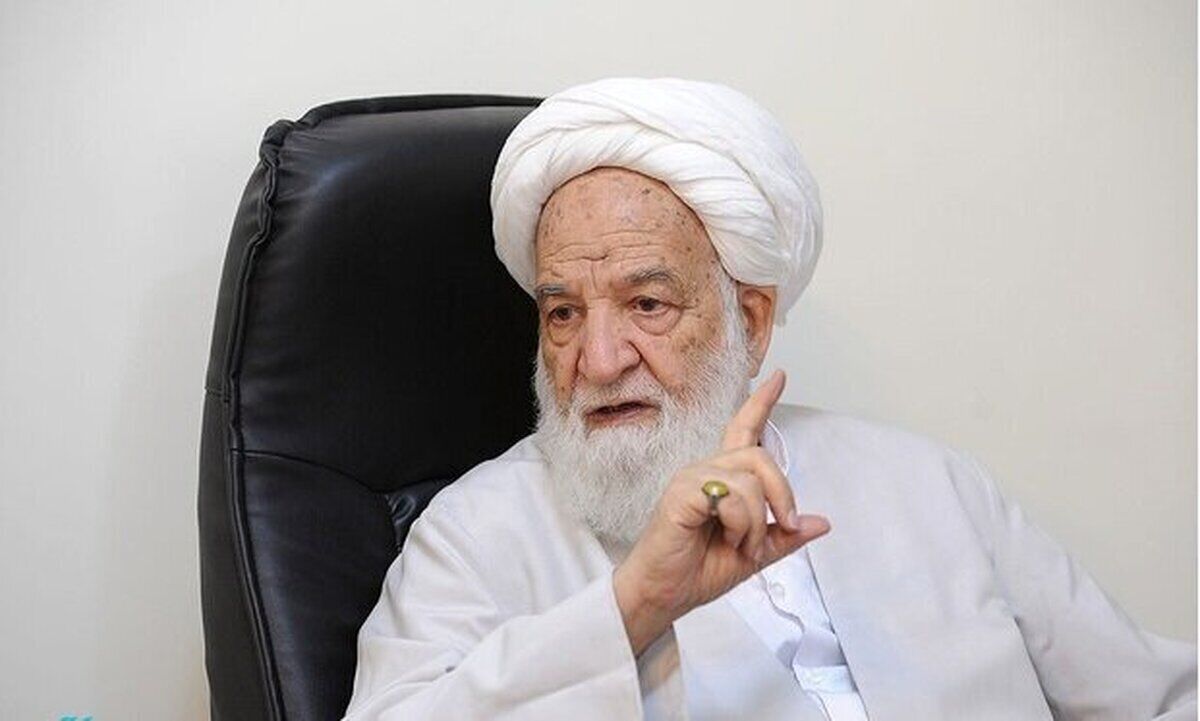 واکنش آیت الله مسعودی خمینی به تجمع تندرو‌ها مقابل بیت آیت الله جوادی آملی: باید این افراد را نادیده گرفت