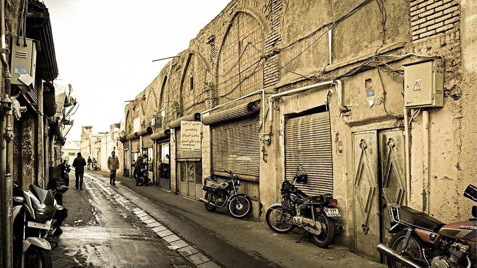 پیشنهاد ارائه دو طبقه تراکم تشویقی در نوسازی بافت‌های فرسوده