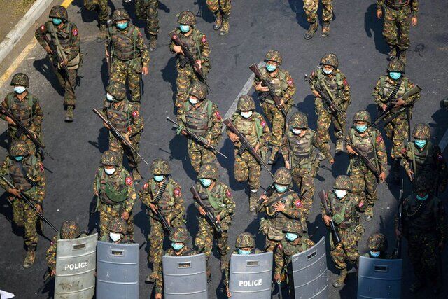 کشته‌شدن 100 نفر در حملات هوایی ارتش میانمار