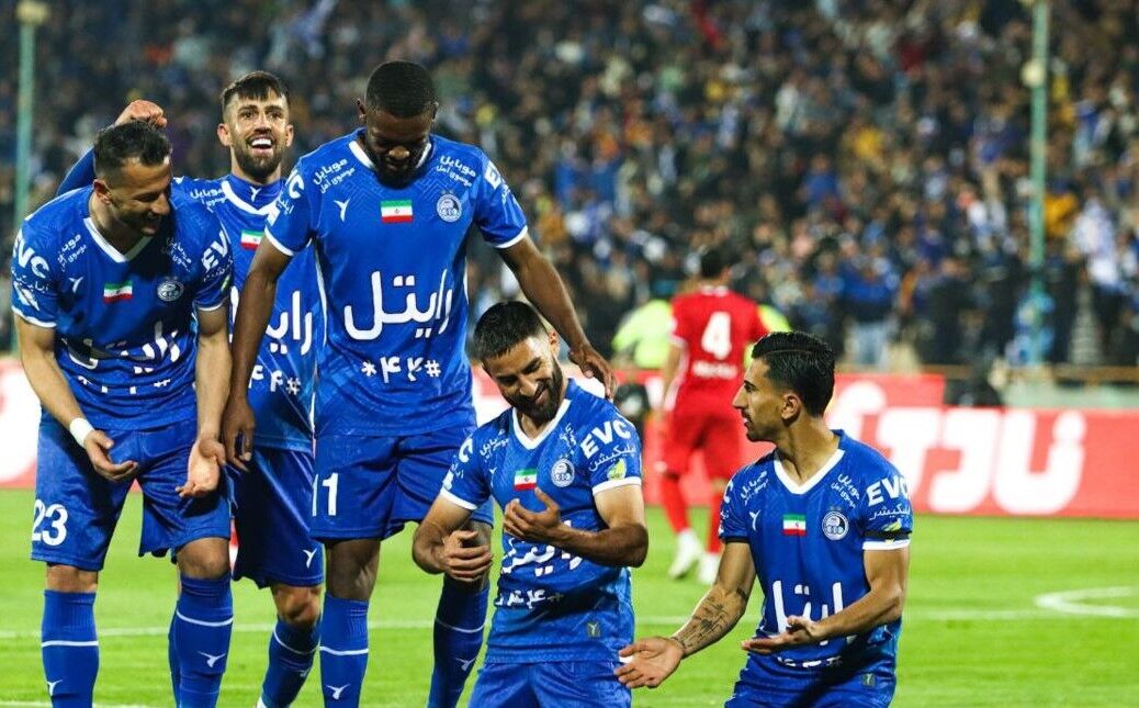 این صدرنشینی برازنده استقلال است