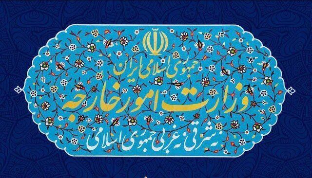 سیاست خارجی بر مدار احساسات نمی‌چرخد بلکه با مبانی نظری و اجرایی مشخص، تامین منافع ملی را دنبال می‌کند