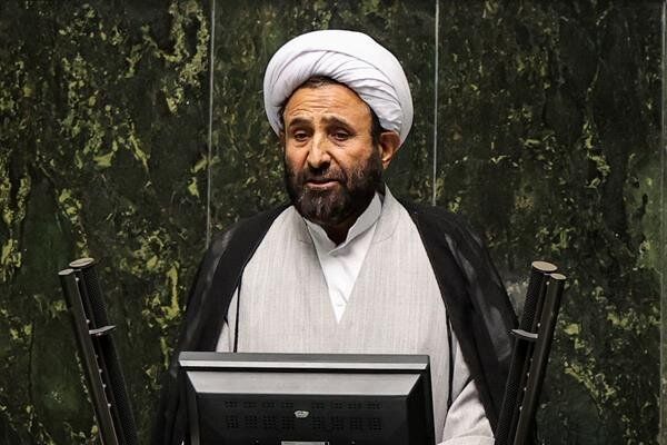 طرح عفاف و حجاب کاملا هوشمندانه اجرا می‌شود؛ هیچ مواجهه فیزیکی نیست/ پاسپورت و گواهینامه زنانی که کشف حجاب کنند، ضبط می‌شود