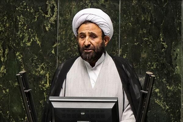 طرح عفاف و حجاب کاملا هوشمندانه اجرا می‌شود؛ هیچ مواجهه فیزیکی نیست/ پاسپورت و گواهینامه زنانی که کشف حجاب کنند، ضبط می‌شود