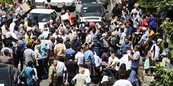 اعتراف یک روزنامه اصولگرا؛ اعتراضات تمام نشده است