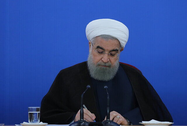 پیام تسلیت حسن روحانی به سید محمد خاتمی