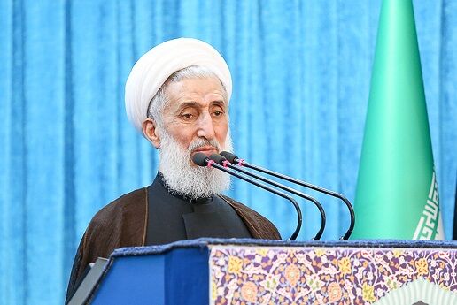 کسی که ولایت نداشته باشد، دیانت او بودن در جبهه کفر است