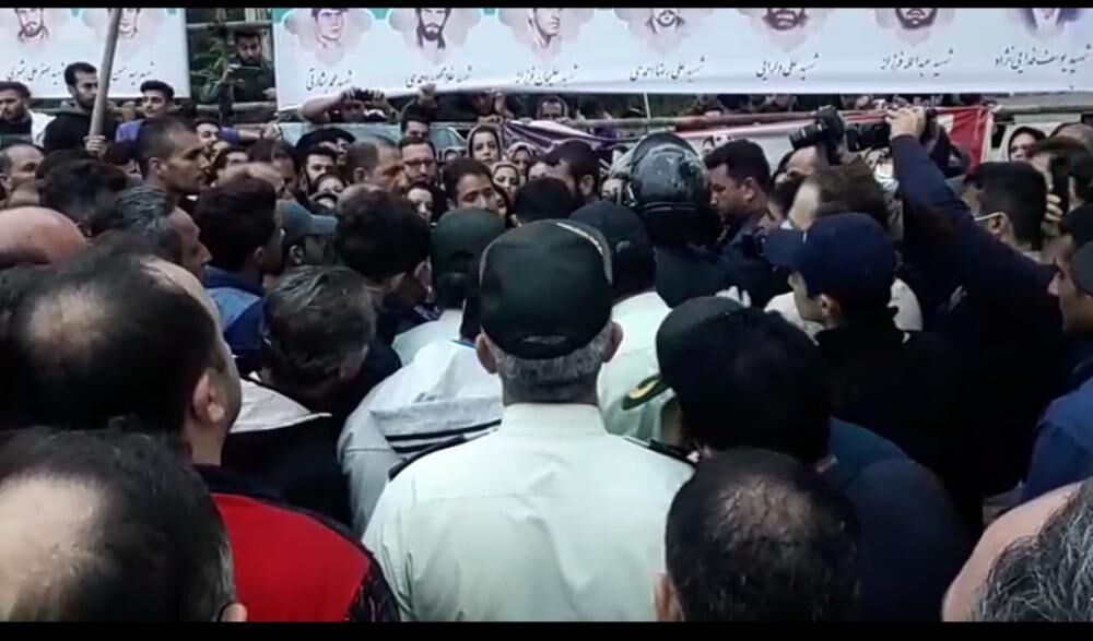 ارتفاع زباله در سراوان گیلان به ۹۰ متر رسید / تجمع اعتراضی مردم وارد دومین هفته شد 