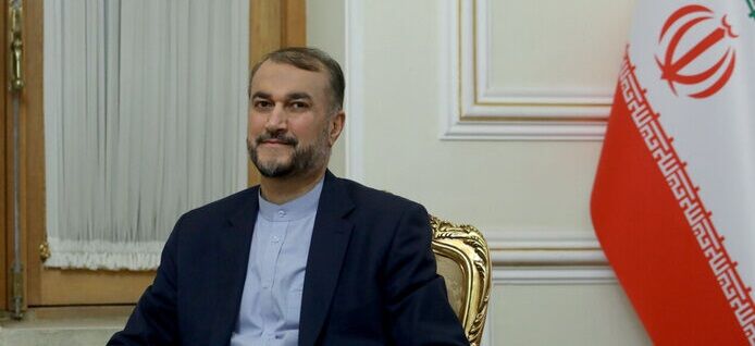 پیام تبریک وزیر امور خارجه به مناسبت میلاد مسیح