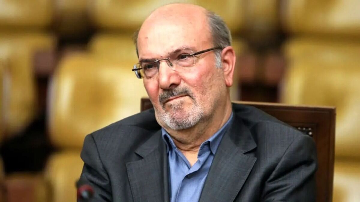 
پیشنهاد بادامچی برای بهبود شرایط سیاسی و اقتصادی

