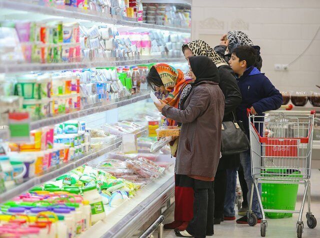 رشد ۱۴۵ درصدی کالا‌های اساسی / سهم خوراکی‌ها از درآمد ماهانه چقدر است؟