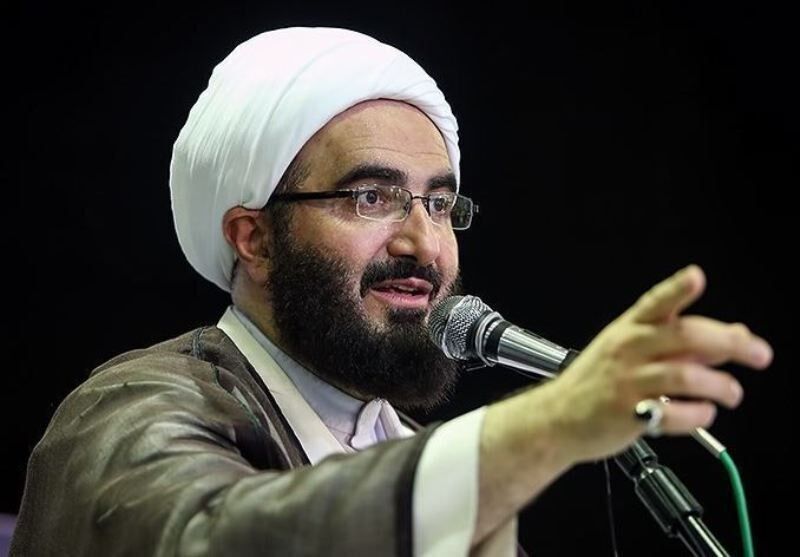 خطیب نماز جمعه تهران: ایران سربلند با قاطعیت از چله جهاد  و حماسه بیرون آمد