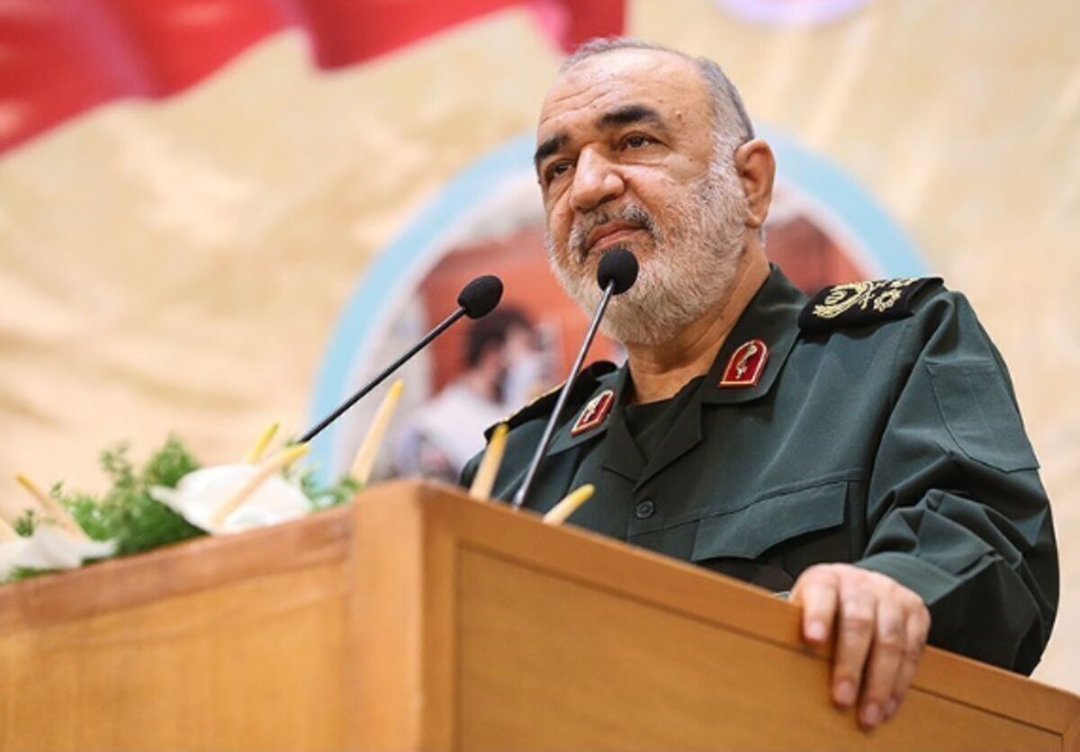 
سردار سلامی: اسرائیل فرزند ارشد آمریکاست
