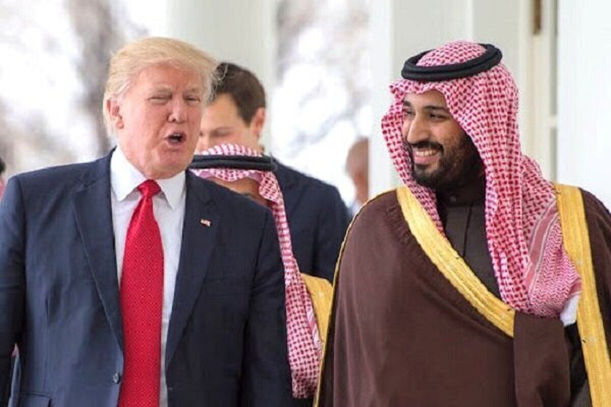 گفت‌وگوی بن‌سلمان و ترامپ/ ولیعهد عربستان: تأکید بر بر جلوگیری از کشانده شدن منطقه به جنگ گسترده‌تر/ ضرورت حاکم کردن زبان گفت‌وگو برای کاهش تنش‌ها میان ایران و آمریکا