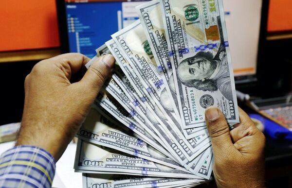 نرخ دلار در صرافی‌های بانکی افزایش یافت