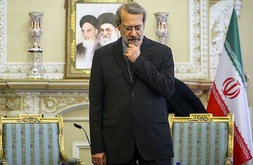چرخش لاریجانی درهیات‌های مداحان مشهور تلاش برای بازگشت به پایگاه رأی اصلی است