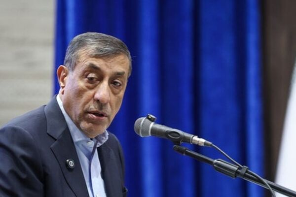 قائم‌پناه: تغییر قیمت بنزین قطعی است؛ زمان اجرا مشخص نیست