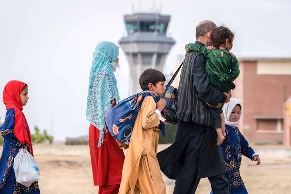 فرماندار تایباد: ۷۵۰ هزار مهاجر غیرمجاز افغانستانی از مرز دوغارون به کشورشان بازگشتند