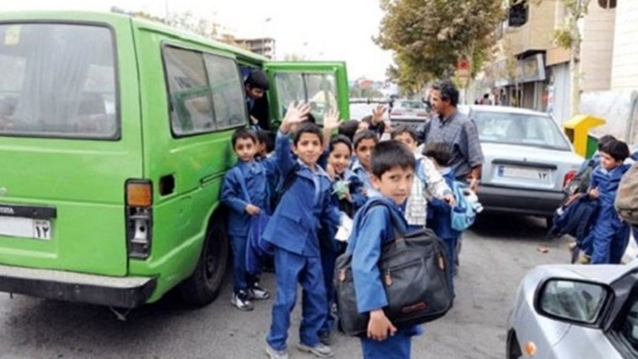 مدارس نباید «مشق روزِ تعطیل» به دانش‌آموزان بدهند