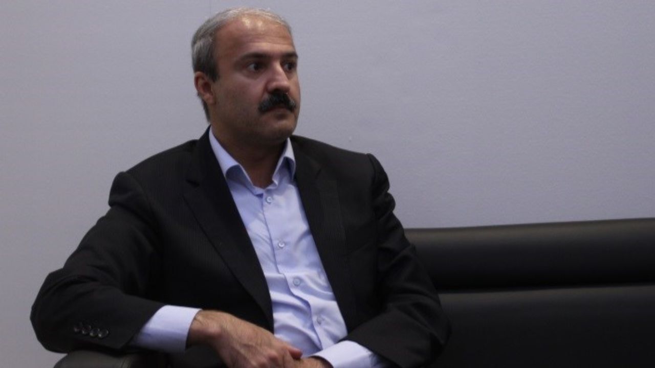 وظایف خودمان را تا آخرین لحظه انجام می‌دهیم/ افشانی استعفا نمی‌دهد
