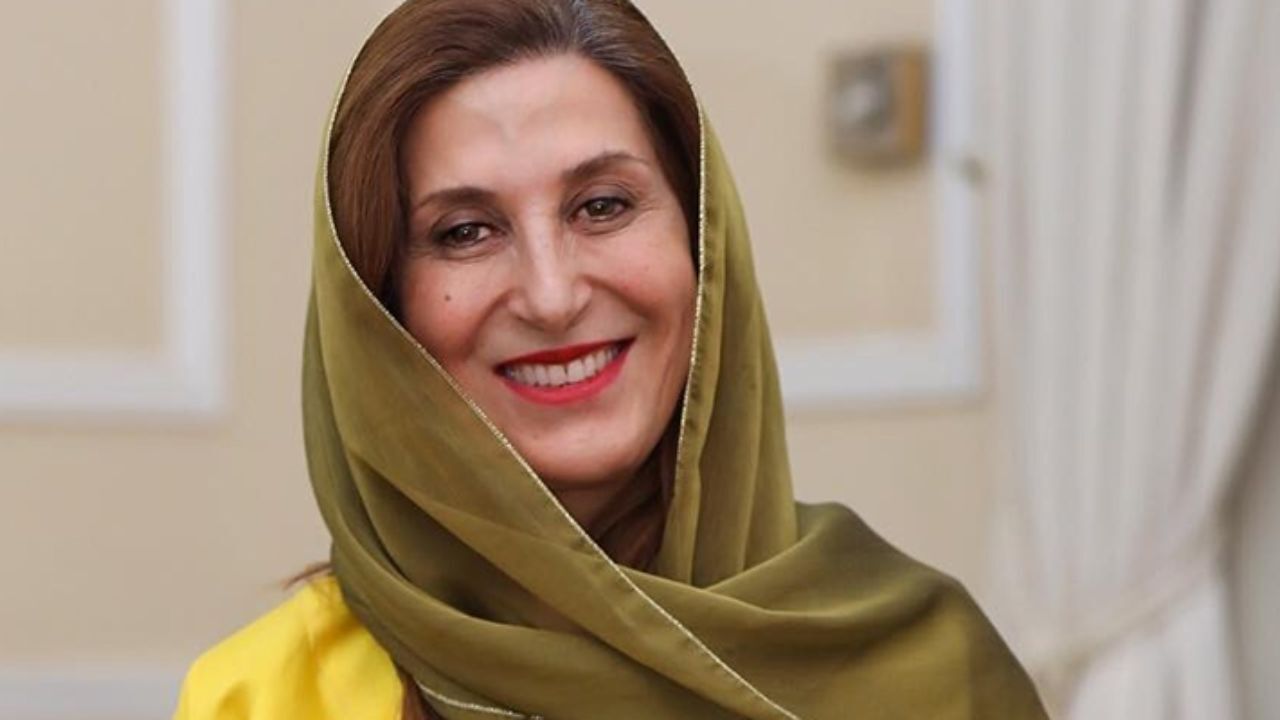 فاطمه معتمدآریا داور یونانی‌ها شد