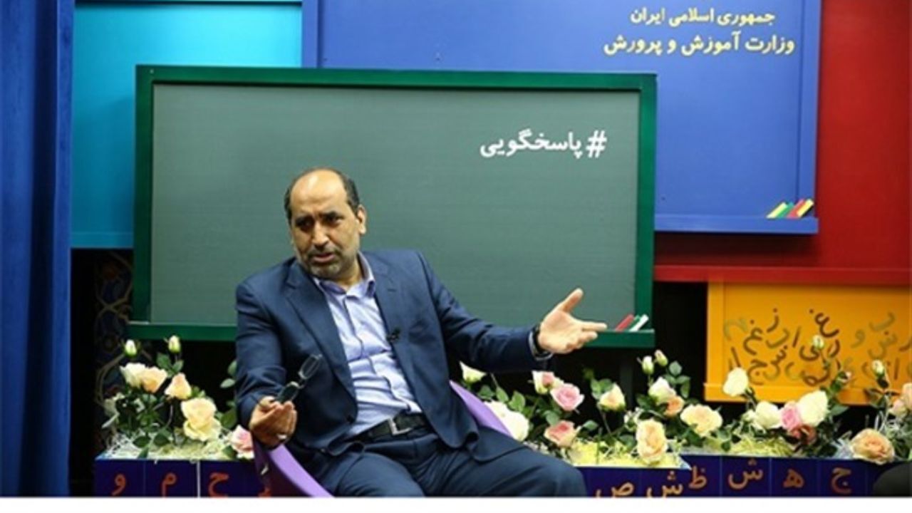 پرداخت حقوق معلمان ارزبگیر در انتظار تعیین تکلیف نرخ پرداخت توسط بانک مرکزی