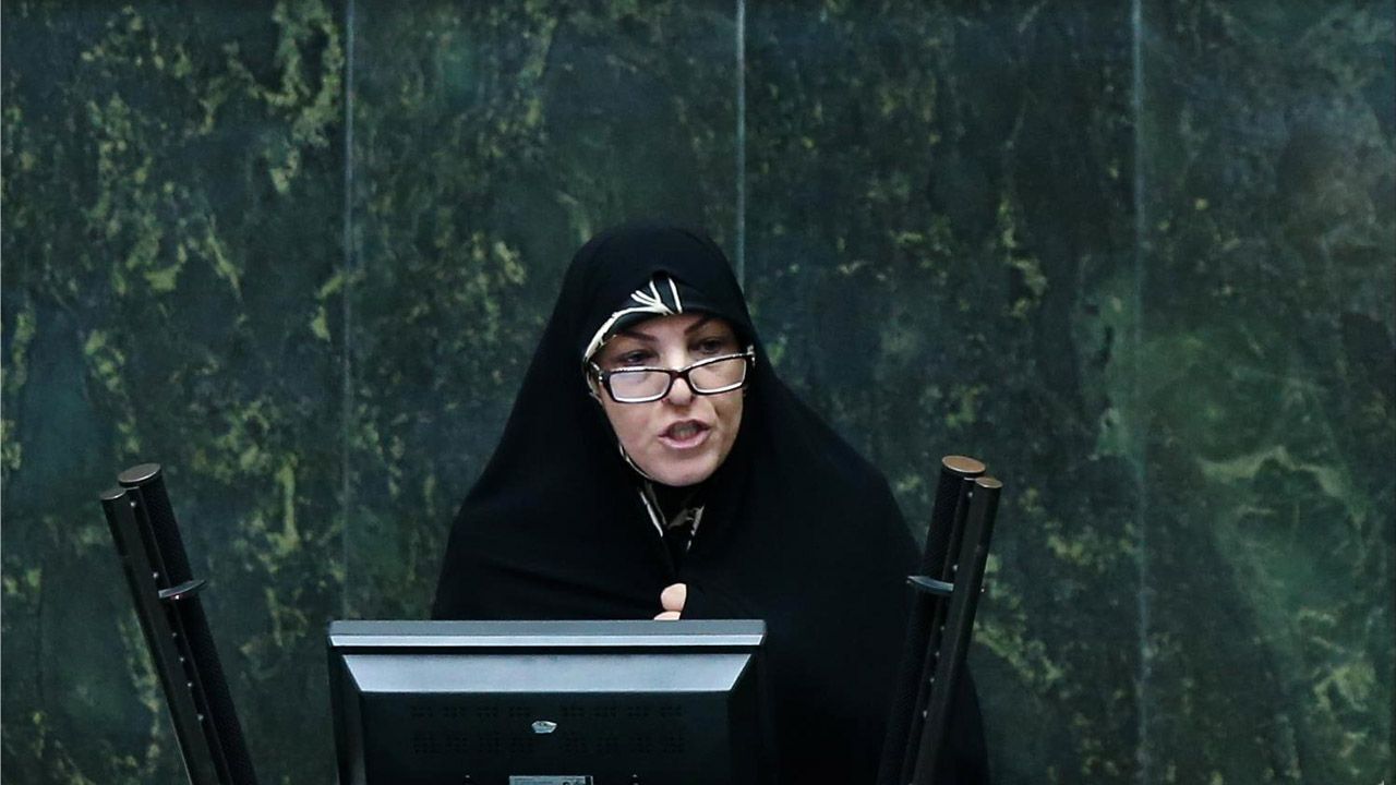 شورای‌شهر تهران شهرداری مسئولیت‌پذیر انتخاب کند/ باید از بین زنان توانمند هم گزینه‌هایی برای شهرداری انتخاب می‌شد