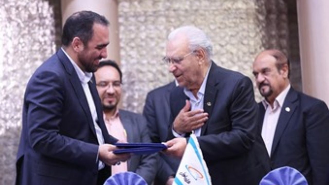 گزارش همراه اول از روند ساخت 8 مدرسه در مناطق زلزله‌زده کرمانشاه