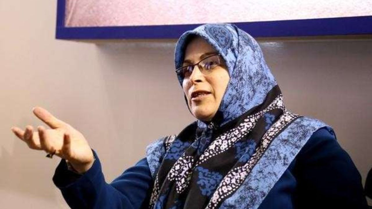 پیاده کردن افراد از قطار انقلاب خلاف مسیر تفاهم‌ ملی است