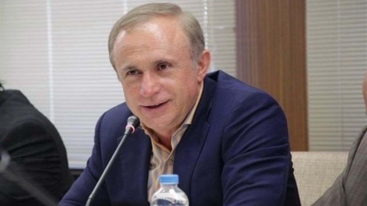 قیمت‌گذاری‌ها به صنفوف واگذار شود