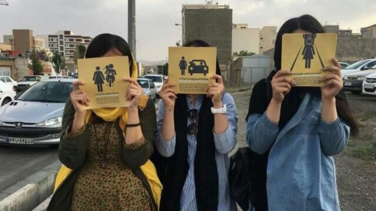 تماشاچی آزار زنان نباشید