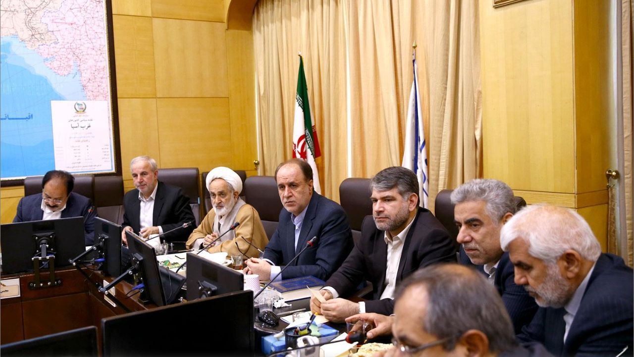 سردار غیب پرور به فراکسیون ولایی می‌رود