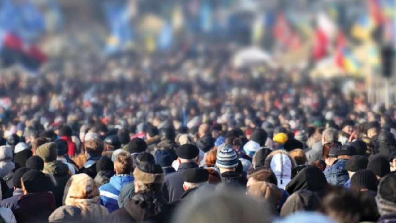 هشدار نسبت به پیری جمعیت/ فرزندآوری هر زن ظرف 30 سال از 6.5 به 2 نفر رسید