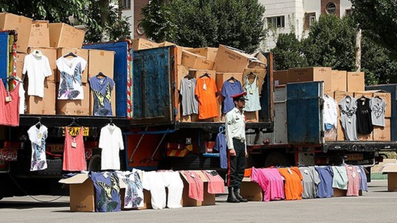 برآورد 2.4 میلیارد دلاری حجم قاچاق پوشاک/ تهیه دستورالعمل مقابله با قاچاق دام
