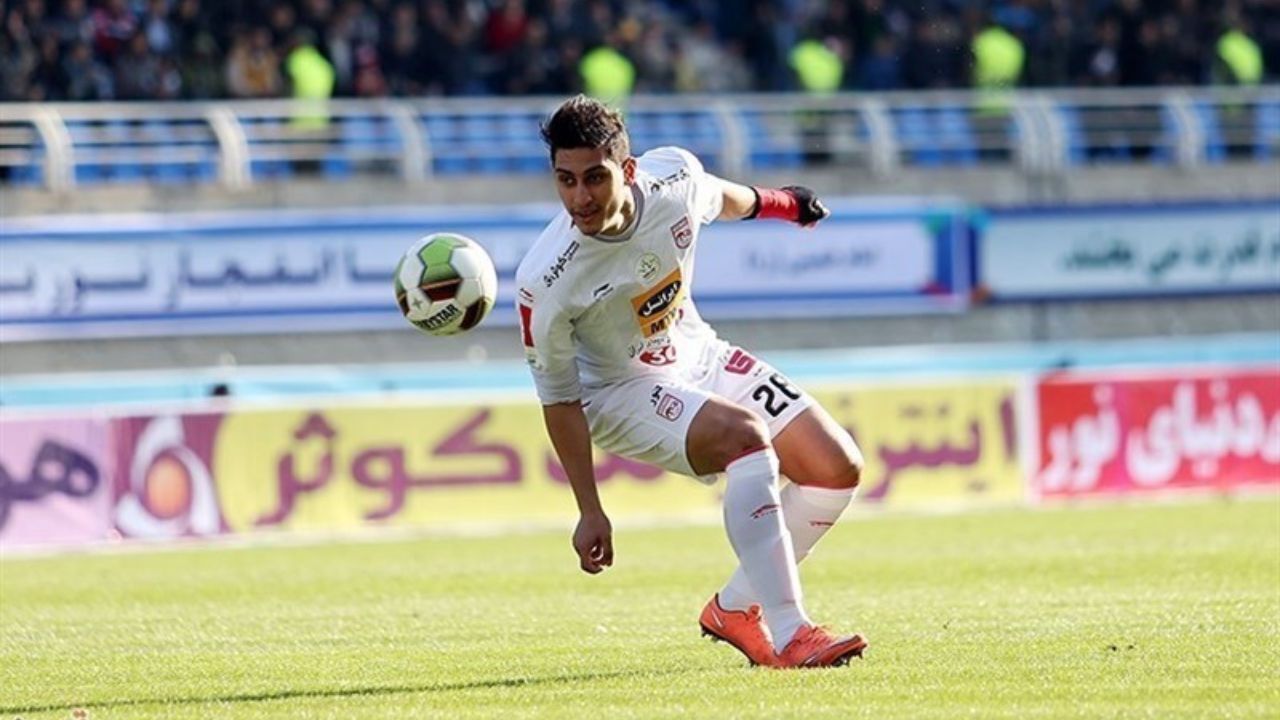 مدافع مدنظر پرسپولیس 48 ساعت دیگر در تهران