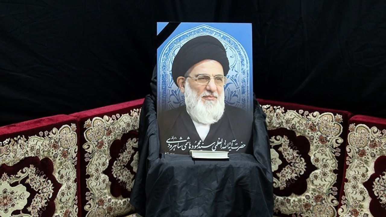 کدام مسئولان در مراسم تشییع پیکر آیت‌الله هاشمی‌شاهرودی حضور داشتند؟