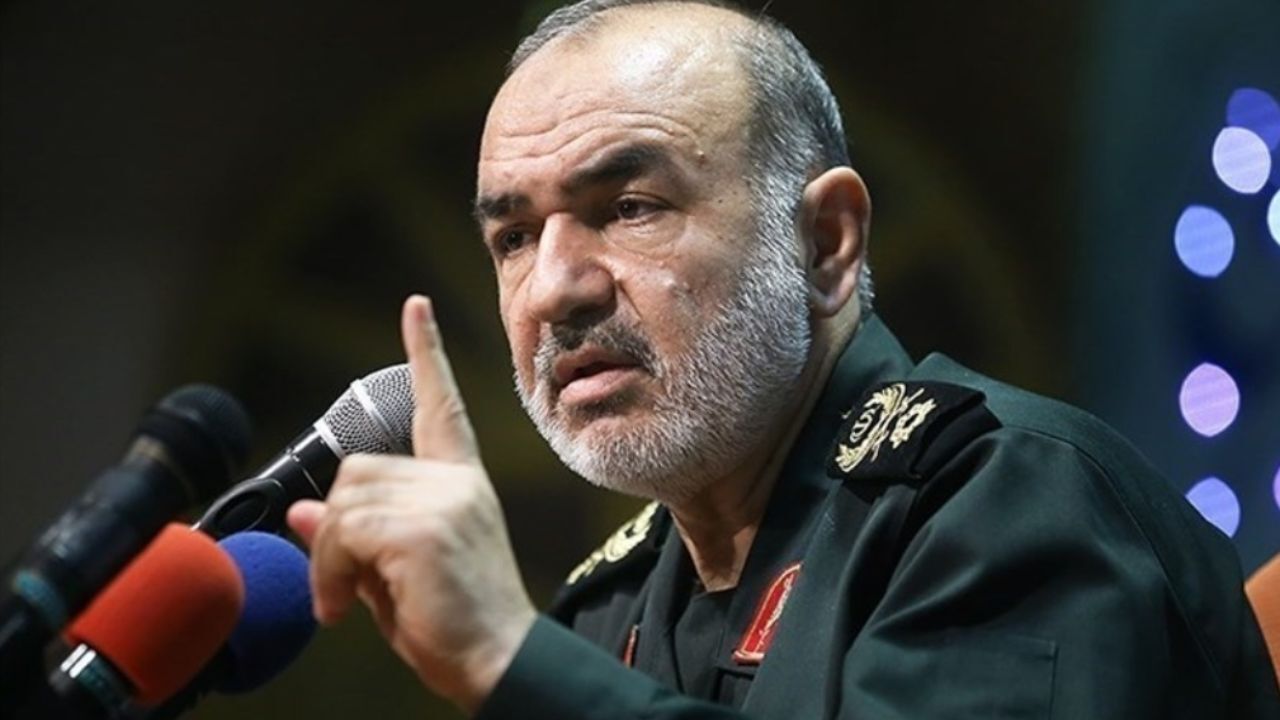 دشمن بر فشار اقتصادی و عملیات روانی متوسل شده است