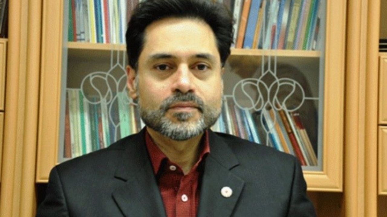 مرکز فدک را پس می گیریم