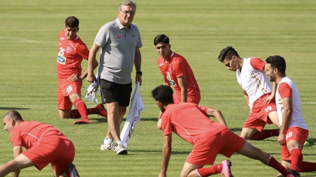مطالبات پرسپولیسی‌ها در قطر پرداخت می‌شود