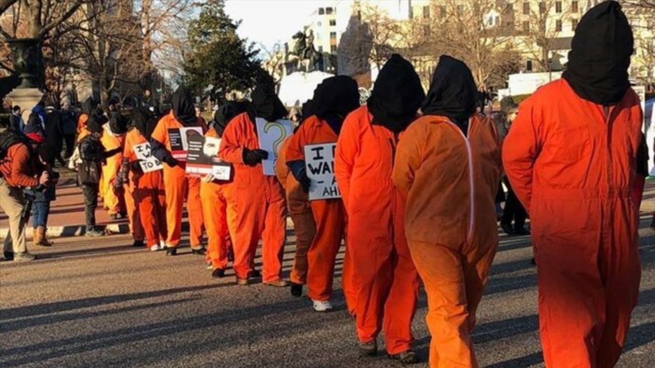 مخالفان گوانتانامو مقابل کاخ سفید تظاهرات کردند