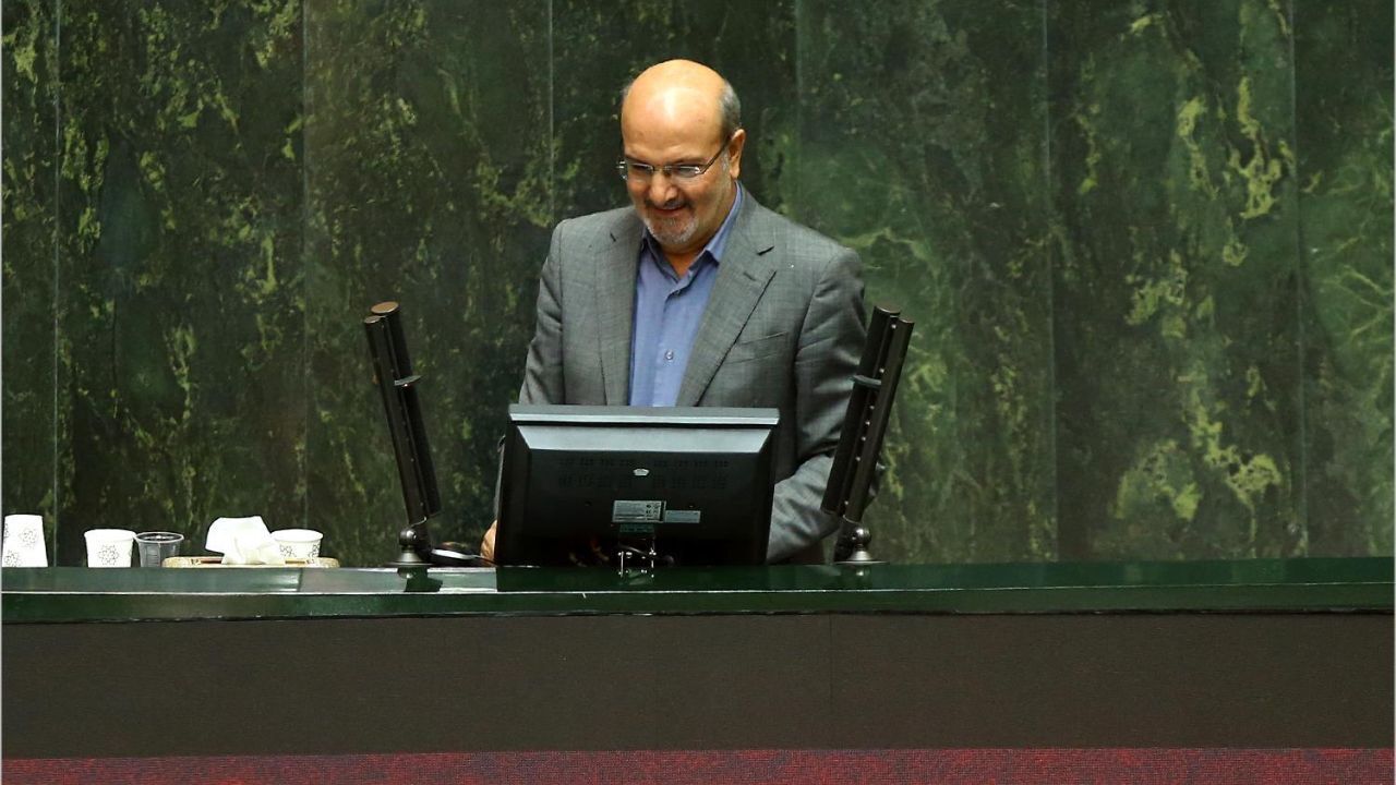 نوکیسه‌ها و فرصت‌طلبان فقر بیشتری را به مردم تحمیل خواهند کرد/ چرا از خواب غفلت بیدار نمی‌شویم؟