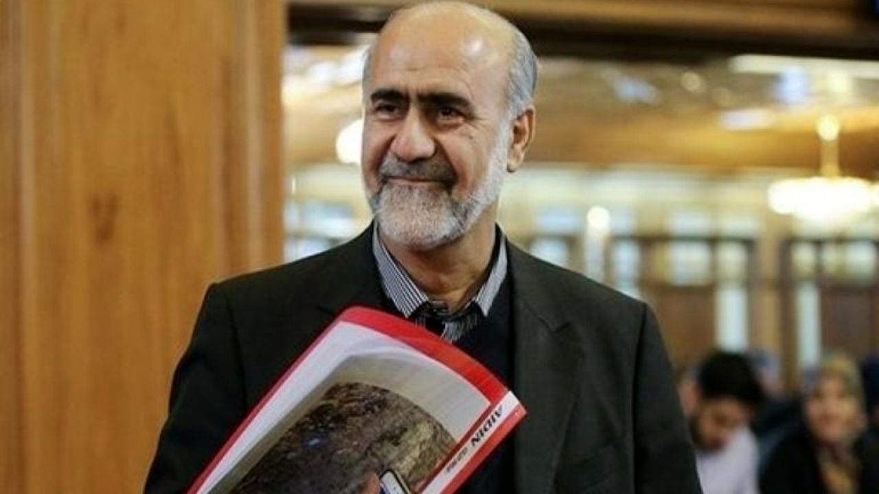 لزوم تشکیل کارگروهی شامل دولتی‌ها و اصناف برای کنترل دقیق قیمت‌ها