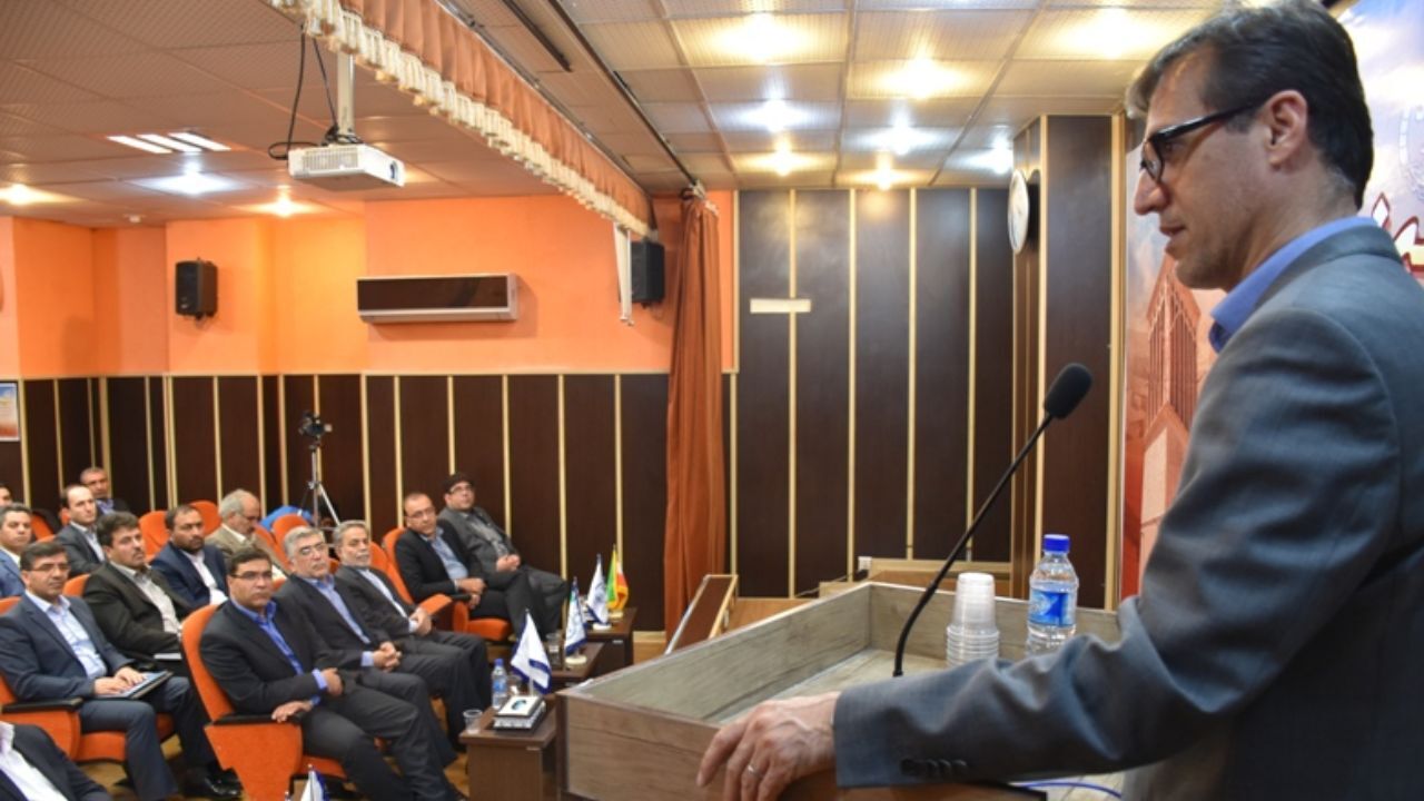 با 8 برند خارجی، قرارداد 22 میلیون یورویی امضا شد