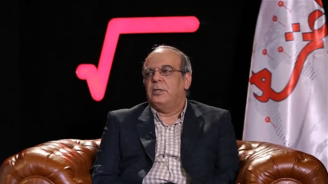 واکنش توییتری عباس عبدی به ماجرای خلع لباس سید حسن آقا میری