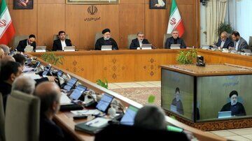 بعضی از وزرای رئیسی پشیمانند، برای پایان دولت لحظه‌شماری می‌کنند! + عکس