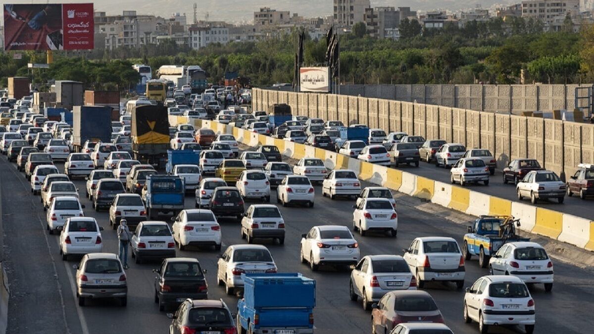 تشریح وضعیت ترافیکی جاده‌ها و محورهای مسدود امروز جمعه ۸ فروردین