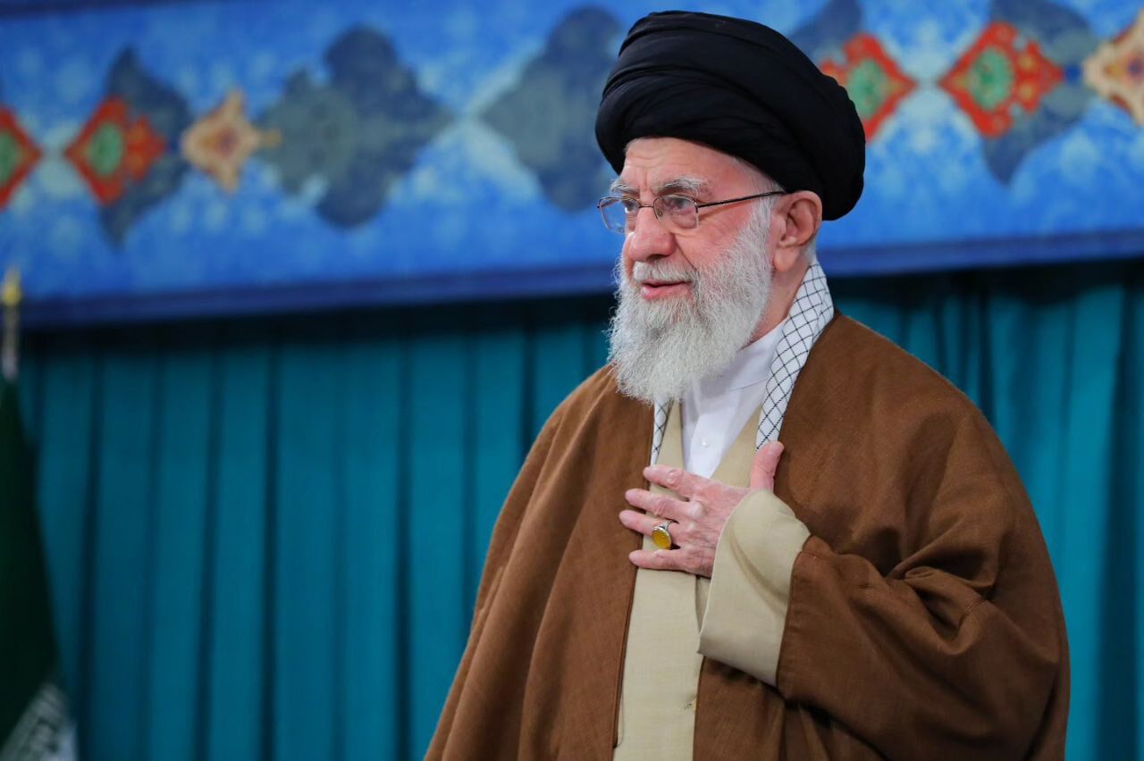 پیام صمیمی امروز رهبر انقلاب به اعضای جامعه مدرسین حوزه علمیه قم چه بود؟