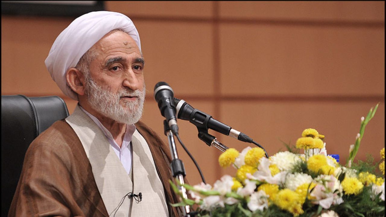 در جلسات جامعه مدرسین شرکت نمی‌کنم/ طلب مغفرت می‌کنم/ فشار زندگی را تجربه نکرده‌ام/ لغزش‌های من در اوایل انقلاب غیرعمدی بود