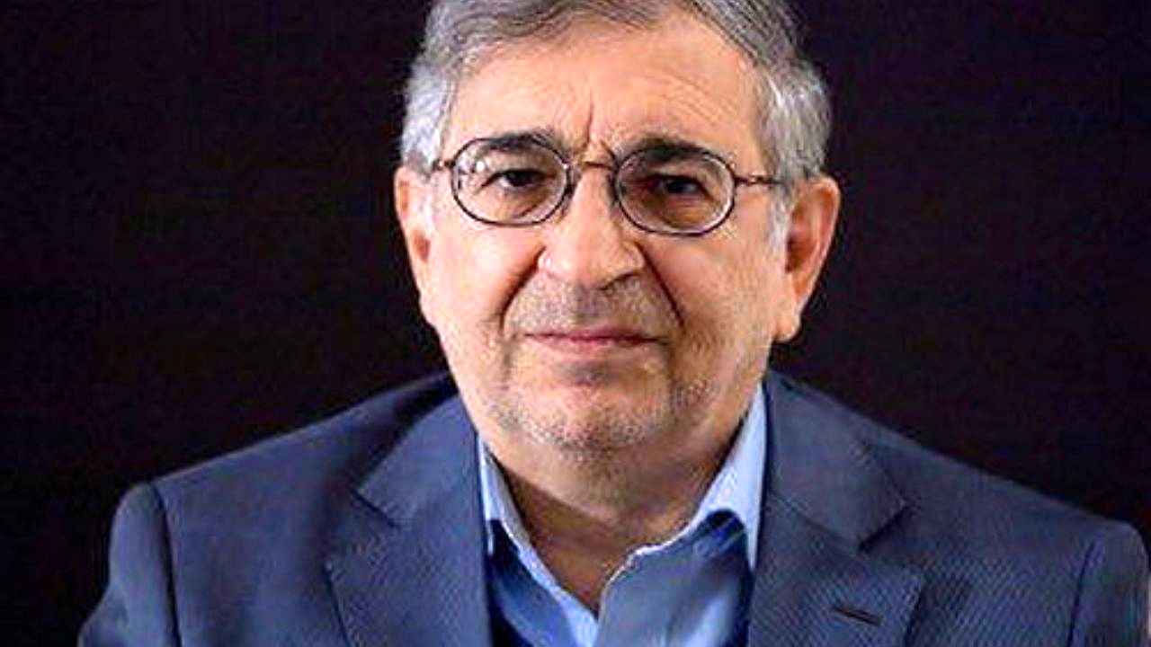 نگفتند اخراجید؛ گفتند به خاطر کمبود بودجه حق‌التدریس باشید/ دانشگاه آزاد با این تصمیم بسیاری از اساتید باتجربه و بافضل را از دست می‌دهد/ اساتید نیمه‌وقت بالاجبار از دانشگاه آزاد می‌روند